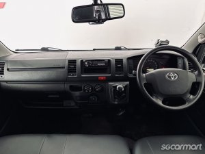Toyota Hiace 3.0M