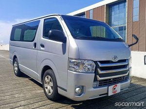 Toyota Hiace 3.0A DX