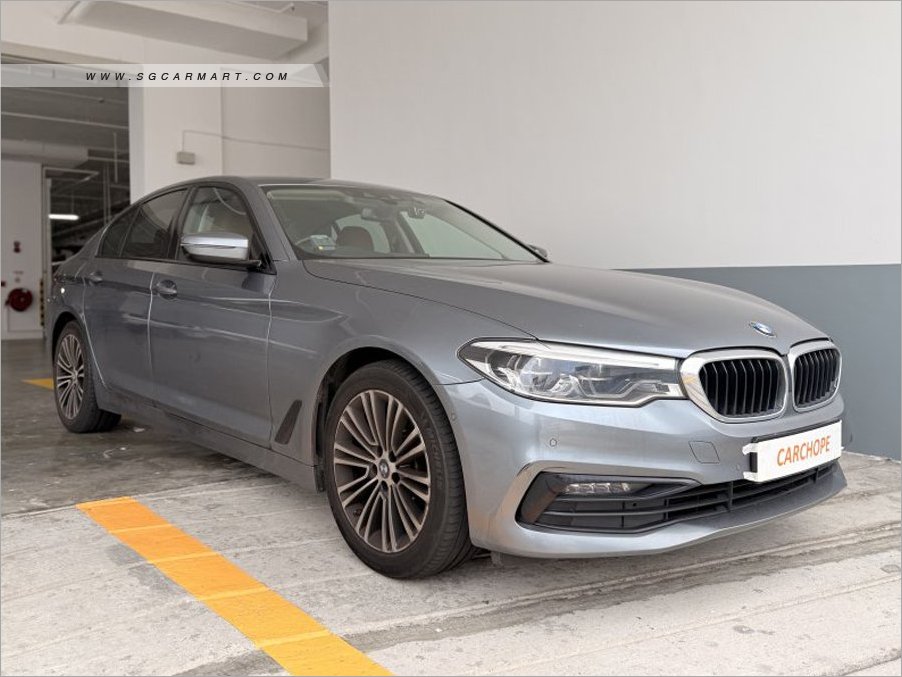 BMW 5 Series 520i