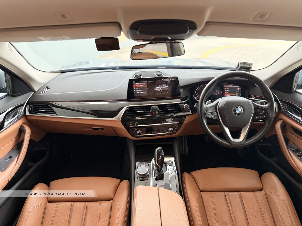 BMW 5 Series 520i