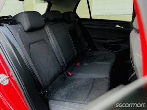 Volkswagen Golf Mild Hybrid 1.5A eTSI DSG Life Plus