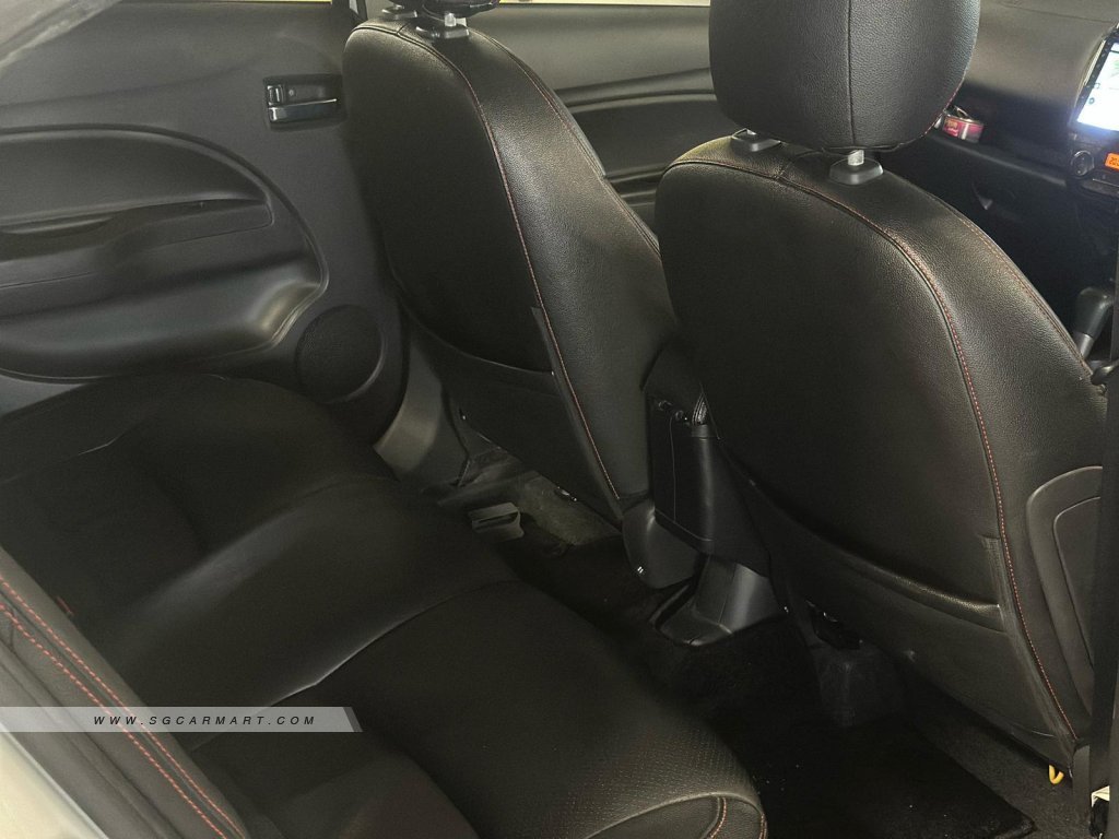Mitsubishi Attrage 1.2A