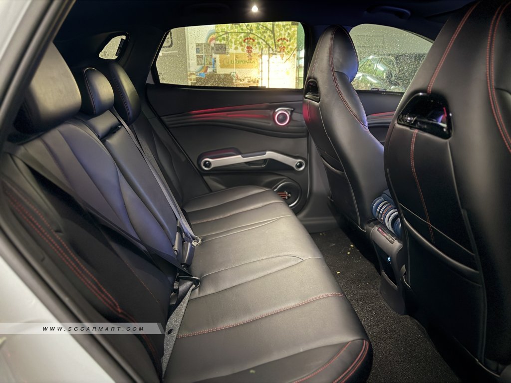BYD Atto 3 Electric Sunroof