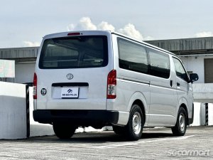 Toyota Hiace 2.8A DX