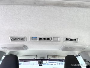 Toyota Hiace 2.8A DX