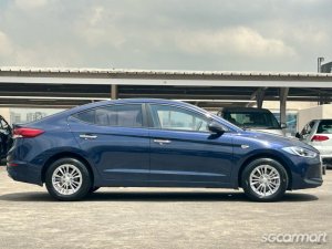 Hyundai Elantra 1.6A GLS