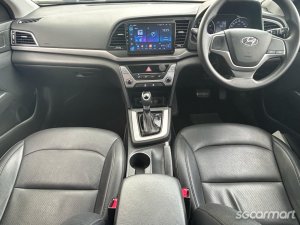 Hyundai Elantra 1.6A GLS