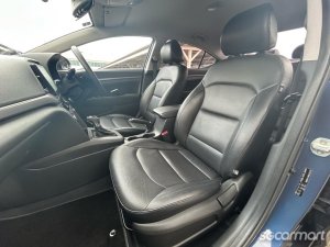 Hyundai Elantra 1.6A GLS