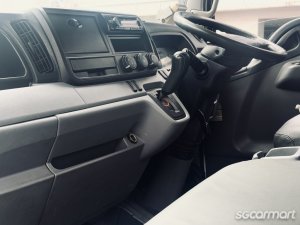 Mitsubishi Fuso Canter FEB21 (New 5-yr COE)