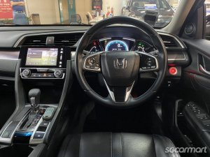 Honda Civic 1.5A VTEC Turbo Sunroof