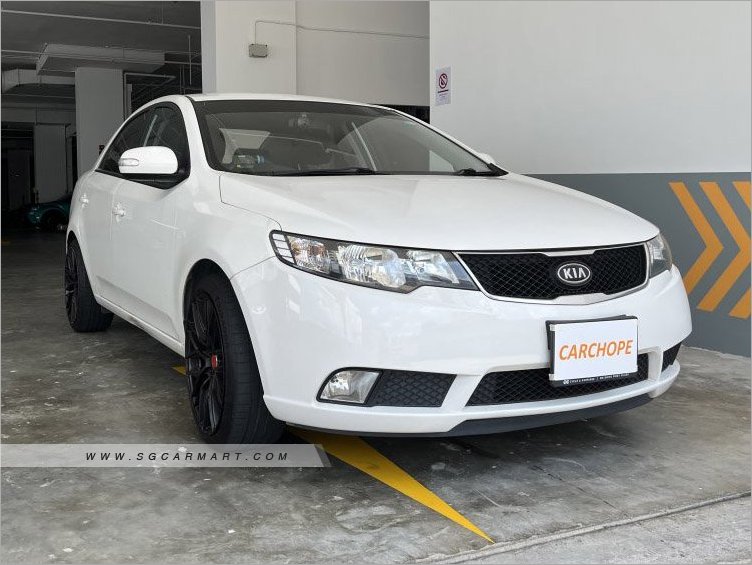 Kia Cerato Forte 1.6M EX (COE till 04/2029)