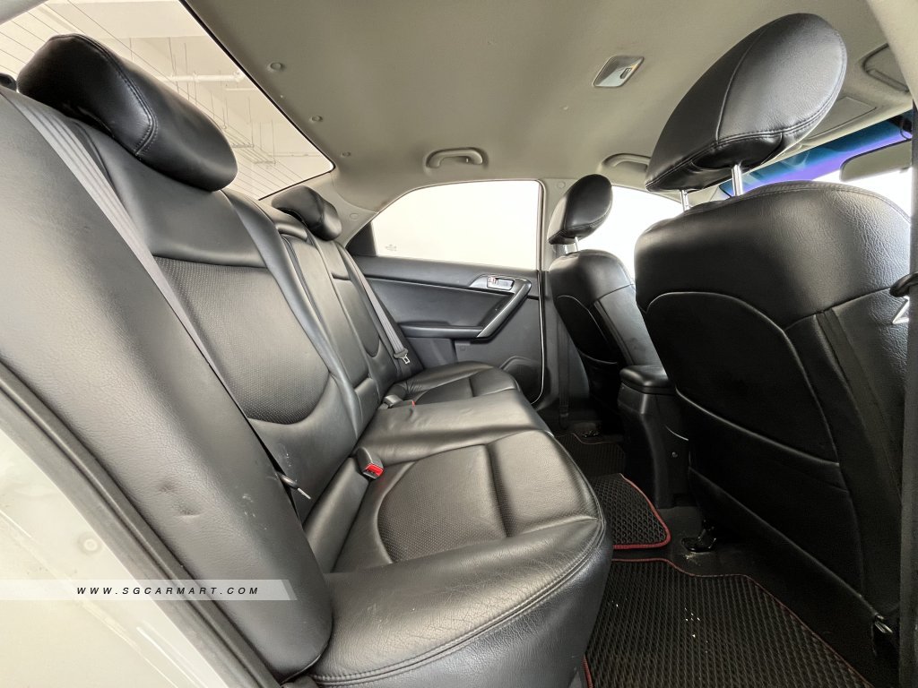 Kia Cerato Forte 1.6M EX (COE till 04/2029)