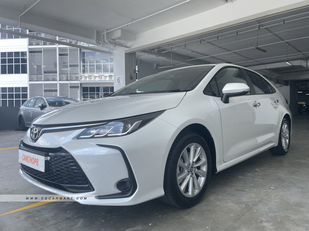 Toyota Corolla Altis 1.6A Standard