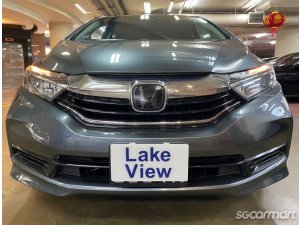 Honda Shuttle 1.5A G Honda Sensing