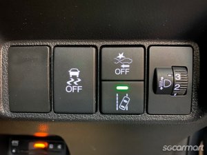 Honda Shuttle 1.5A G Honda Sensing