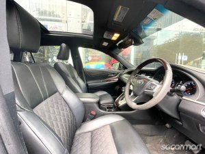 Toyota Harrier 2.0A Premium Panoramic Roof (New 5-yr COE)