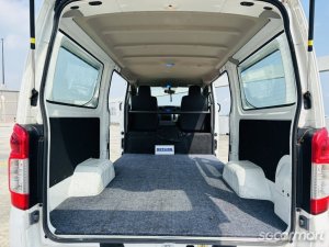 Nissan NV350 Caravan 2.0A DX
