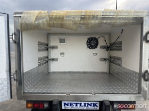 Mitsubishi Fuso Canter FEA01