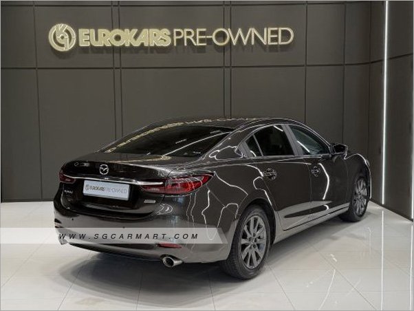 Mazda 6 2.0A
