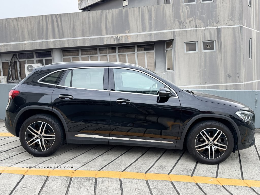 Mercedes-Benz GLA-Class GLA180 Progressive