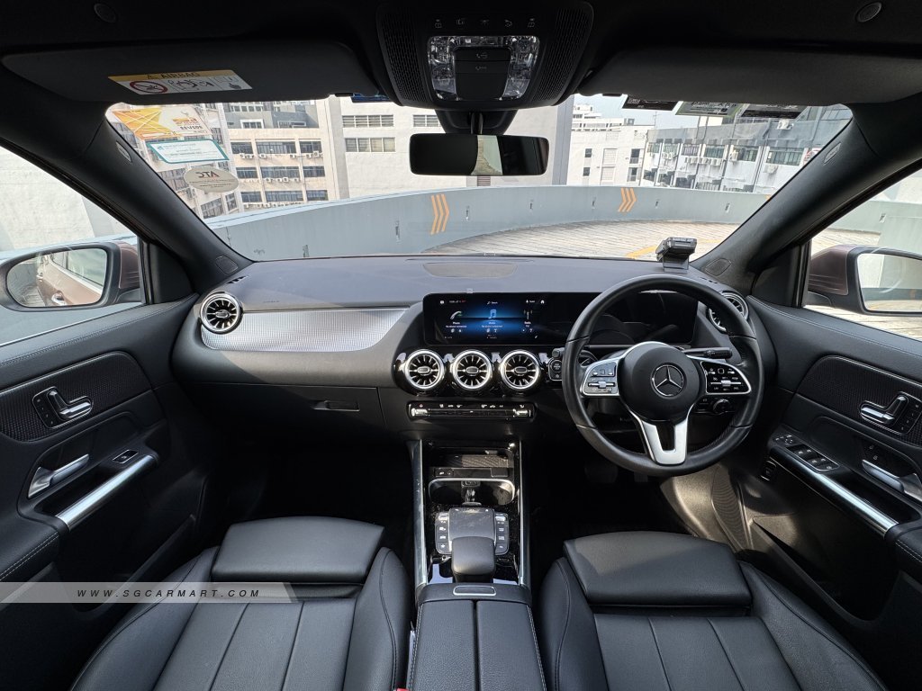 Mercedes-Benz GLA-Class GLA180 Progressive