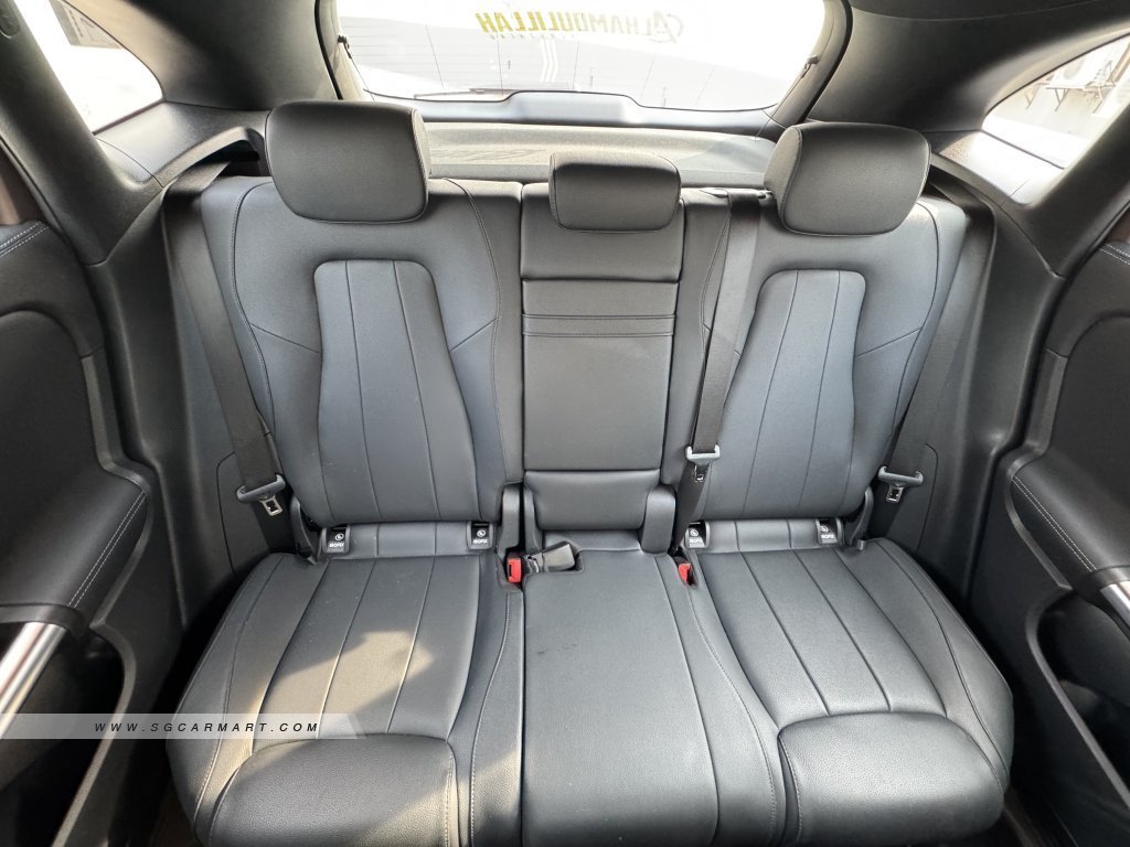 Mercedes-Benz GLA-Class GLA180 Progressive