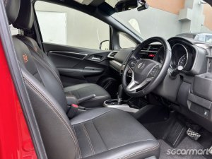 Honda Jazz 1.5A RS