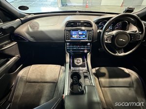 Jaguar XE S 3.0A V6 (New 10-yr COE)