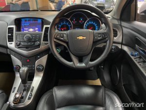 Chevrolet Cruze 1.6A (OPC)