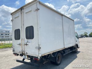 Mitsubishi Fuso Canter FEB21 (New 5-yr COE)