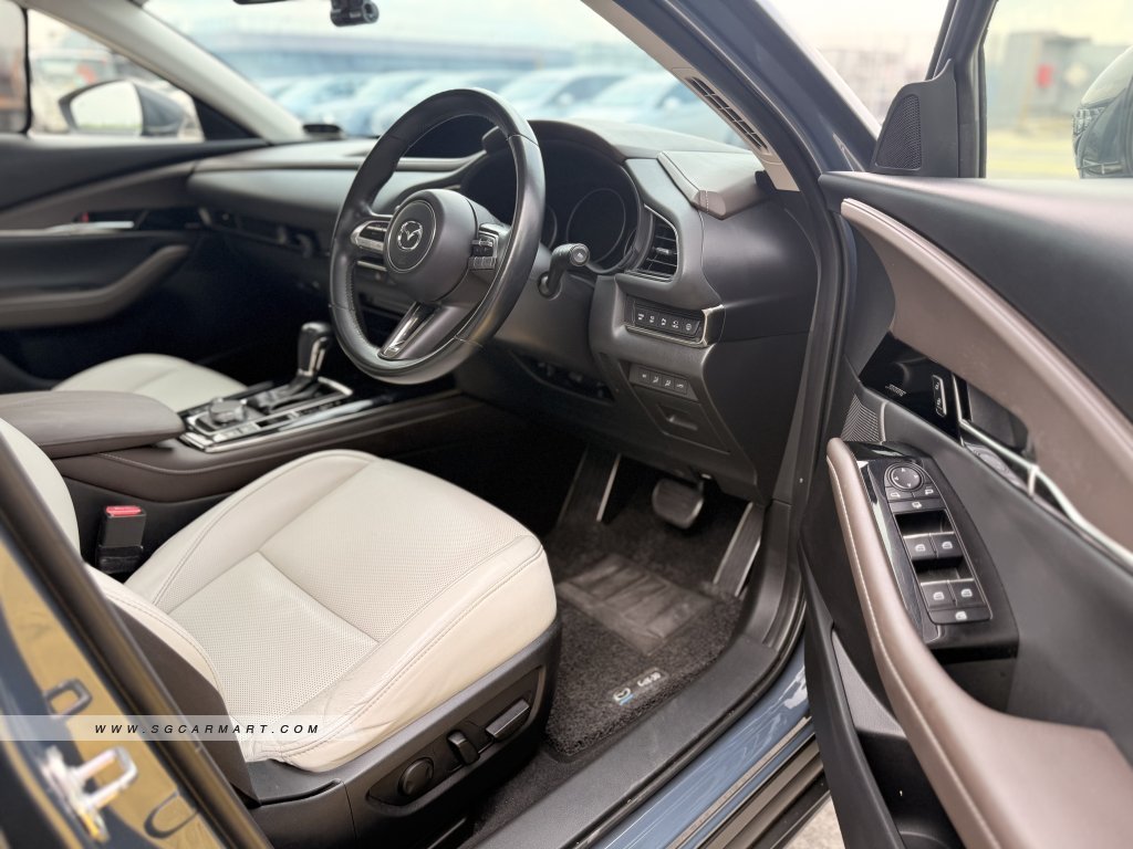 Mazda CX-30 2.0A Luxury Sunroof