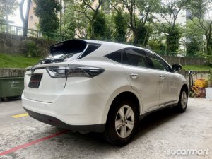 Toyota Harrier 2.0A Elegance Panoramic Roof
