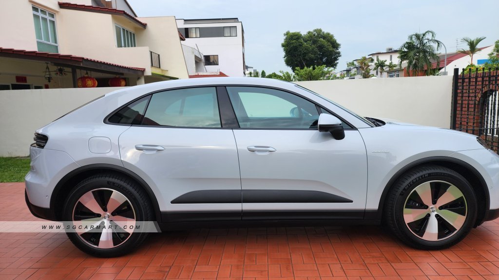 Porsche Macan Electric