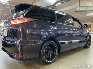 Toyota Estima 2.4A Aeras Premium Moonroof