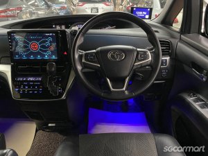 Toyota Estima 2.4A Aeras Premium Moonroof