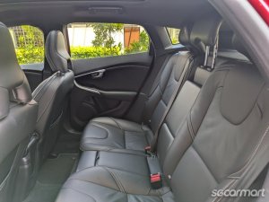 Volvo V40 T4 R-Design Sunroof