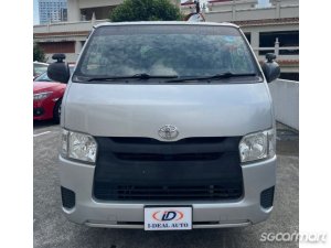 Toyota Hiace 3.0M