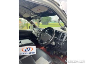 Toyota Hiace 3.0M