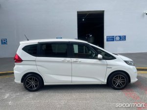 Honda Freed Hybrid 1.5A G 7-Seater