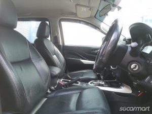 Nissan Navara NP300 Double-Cab 2.3A