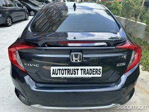 Honda Civic 1.5A VTEC Turbo Sunroof