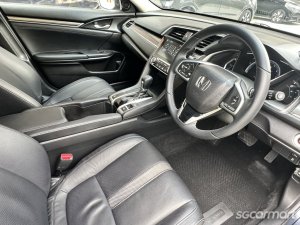 Honda Civic 1.5A VTEC Turbo Sunroof