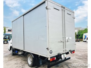 Mitsubishi Fuso Canter FEB21 (New 5-yr COE)