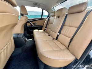 BMW 5 Series 523i XL (COE till 05/2027)