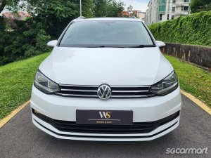 Volkswagen Touran 1.4A TSI Comfortline Panoramic Roof-thumbnail