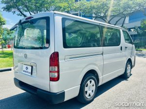 Toyota Hiace 3.0A DX