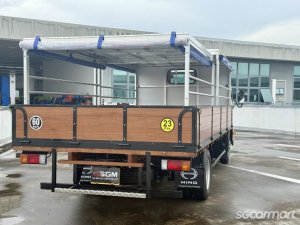 Hino XZU710R