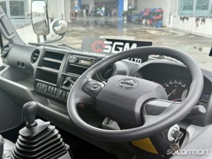 Hino XZU710R