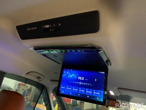 Toyota Noah Hybrid 1.8A X