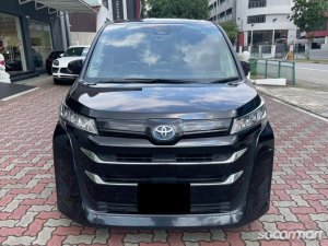 Toyota Noah Hybrid 1.8A X-thumbnail
